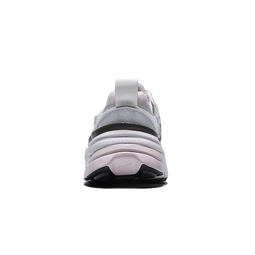 ナイキ V2K RUN レディース シューズ 滑り止め、耐久 - Women Shoes Running Nike のレビューと価格