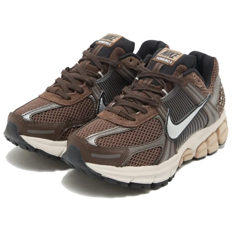 ナイキ ズーム ヴォメロ 5 バロックブラウン レディース  - Women Shoes Running Nike のレビューと価格