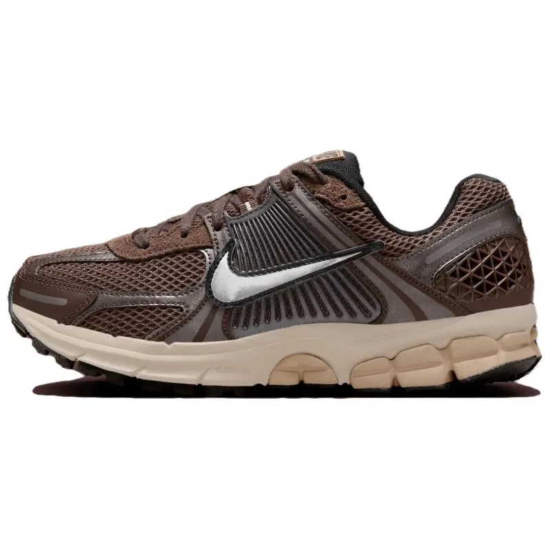 ナイキ ズーム ヴォメロ 5 バロックブラウン レディース  - Women Shoes Running Nike のレビューと価格