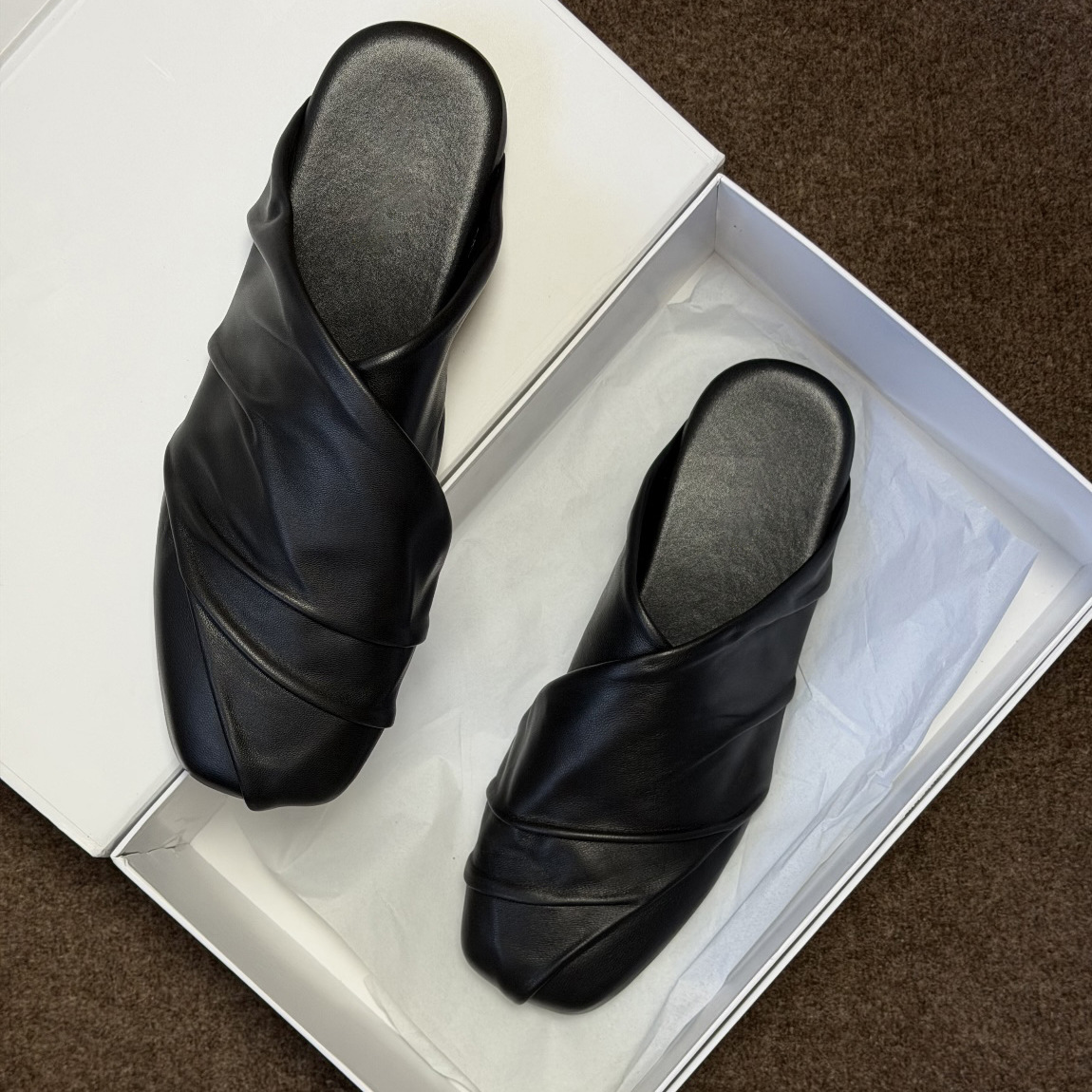 黒のヴィンテージ風レザーシューズ、シングルシューズ、女性用、 - Mule Slip On のレビューと価格