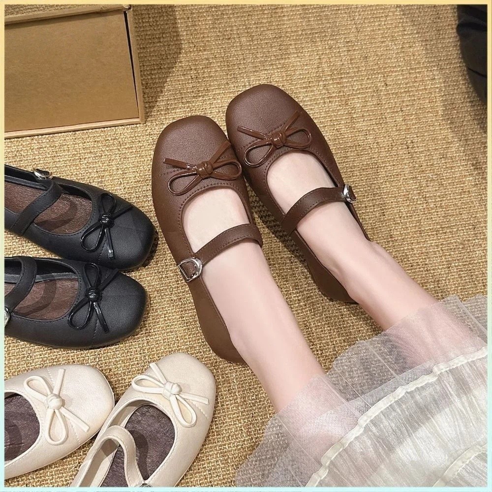 スイートな女性用パールボウタイサンダル、滑り止め付き快適ロー - Mule Slip On のレビューと価格