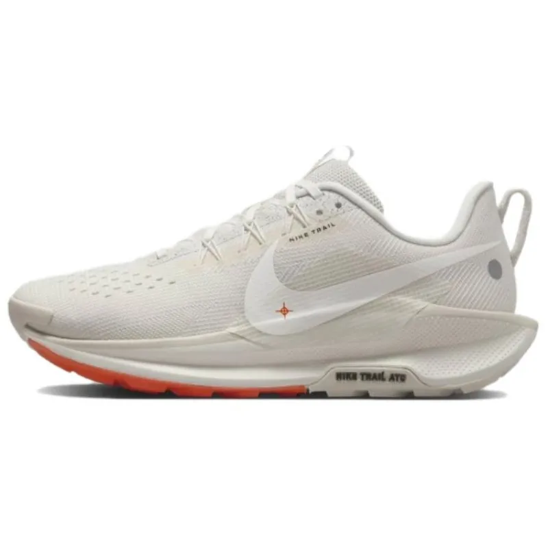 ナイキ ペガサス トレイル 5 ベージュホワイト。快適で汎用 - Women Shoes Running Nike のレビューと価格